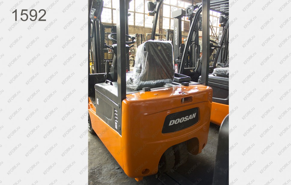 Электрический погрузчик Doosan 1592 Б/У