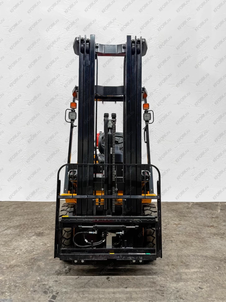 Газ-бензиновый погрузчик CHL 2,5 тонны