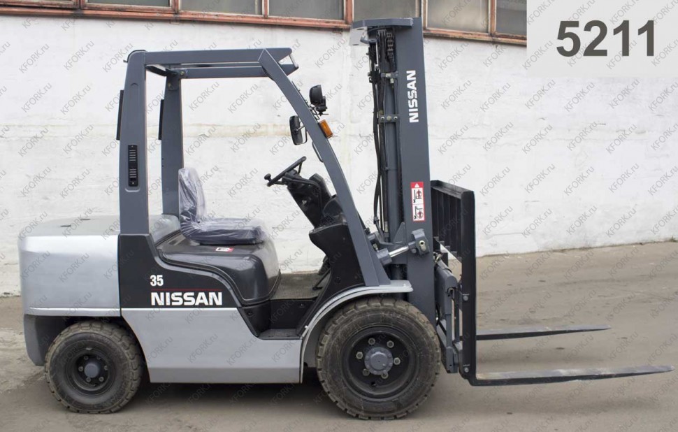 Дизельный автопогрузчик Nissan 5211 Б/У