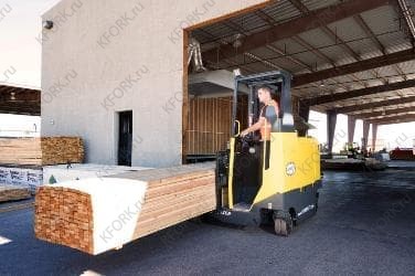 Многоходовый электропогрузчик Combilift MR 2,5т