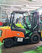 Вилочный дизельный автопогрузчик DOOSAN D30NX