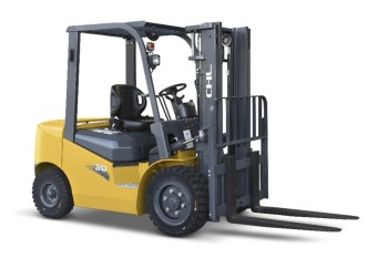 Дизельный погрузчик CHL 3,0 т с японским двигателем Isuzu FFT4500