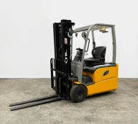 Электрический погрузчик CHL 1.5 т Li-Ion 80/202 Ah 3 опоры FFT4800